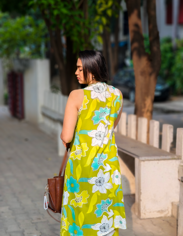 3 Green sleeveless floral print Cord-set in Soft Cotton-Rayon
