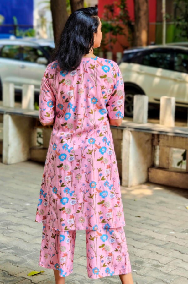 18146 Pretty Pink floral printed Co-ordset in Rayon Cotton